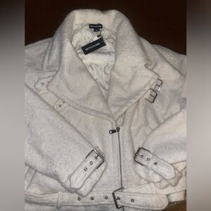 PrettyLittleThing Off-White Teddy Jacket